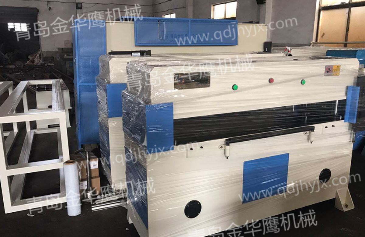 Máy Dập Thủy Lực 4 trụ